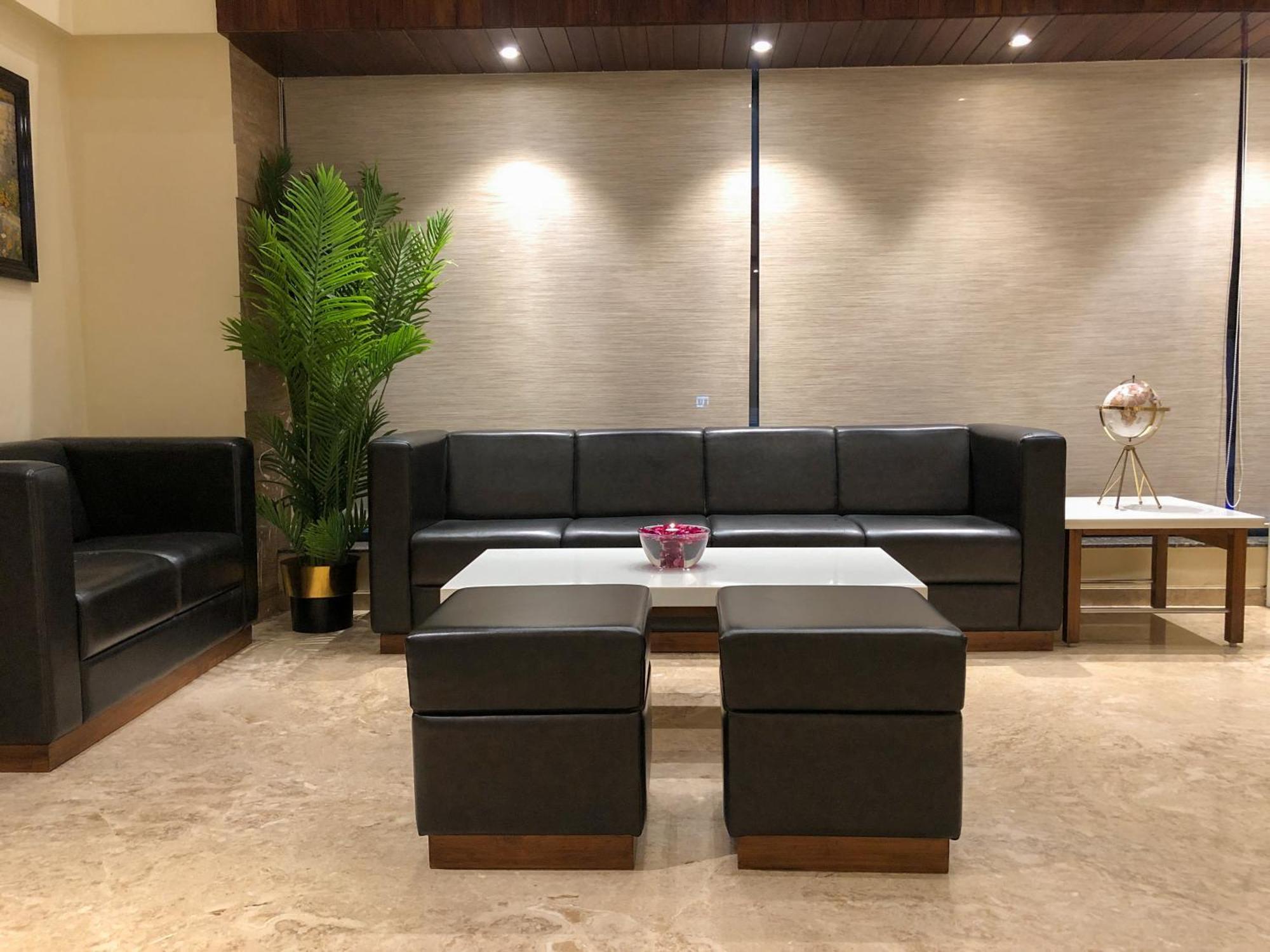 Hotel Virgo Sumeru Bhavnagar Buitenkant foto