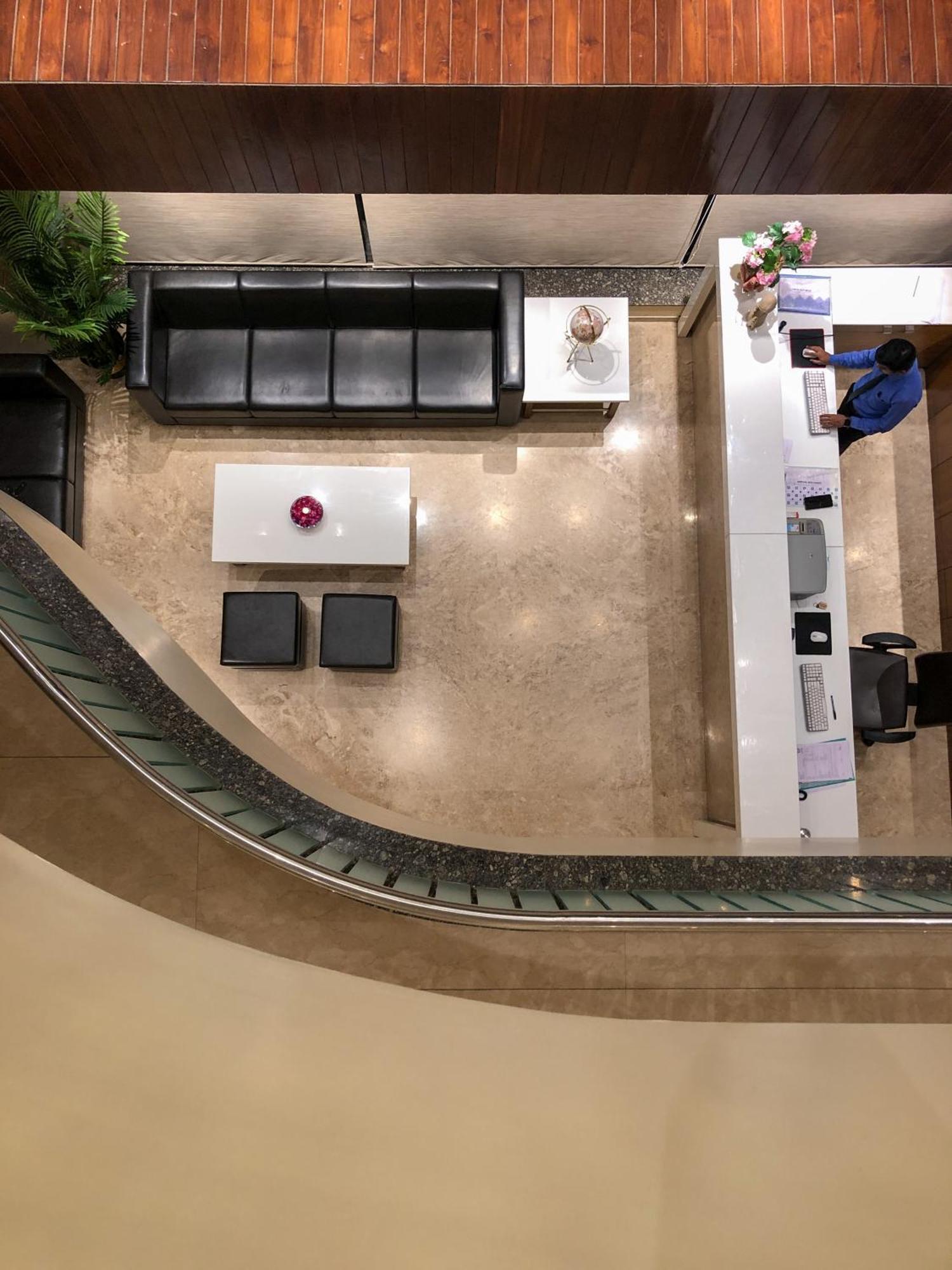 Hotel Virgo Sumeru Bhavnagar Buitenkant foto